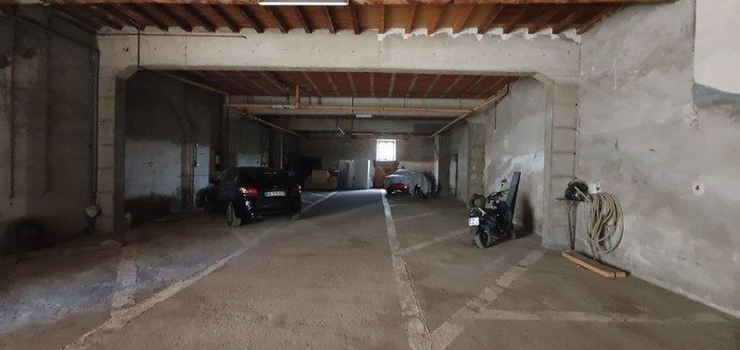 Investissement rentable en plein centre de Carcassonne - Photo 2