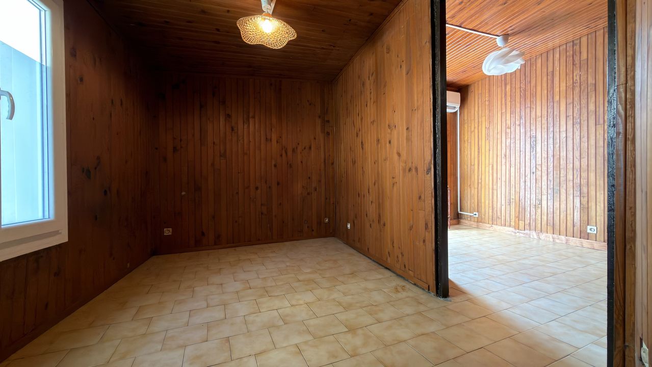 LA PENNE SUR HUVEAUNE, MAISON DE VILLE EN DUPLEX DE TYPE 2/3 - Photo 4