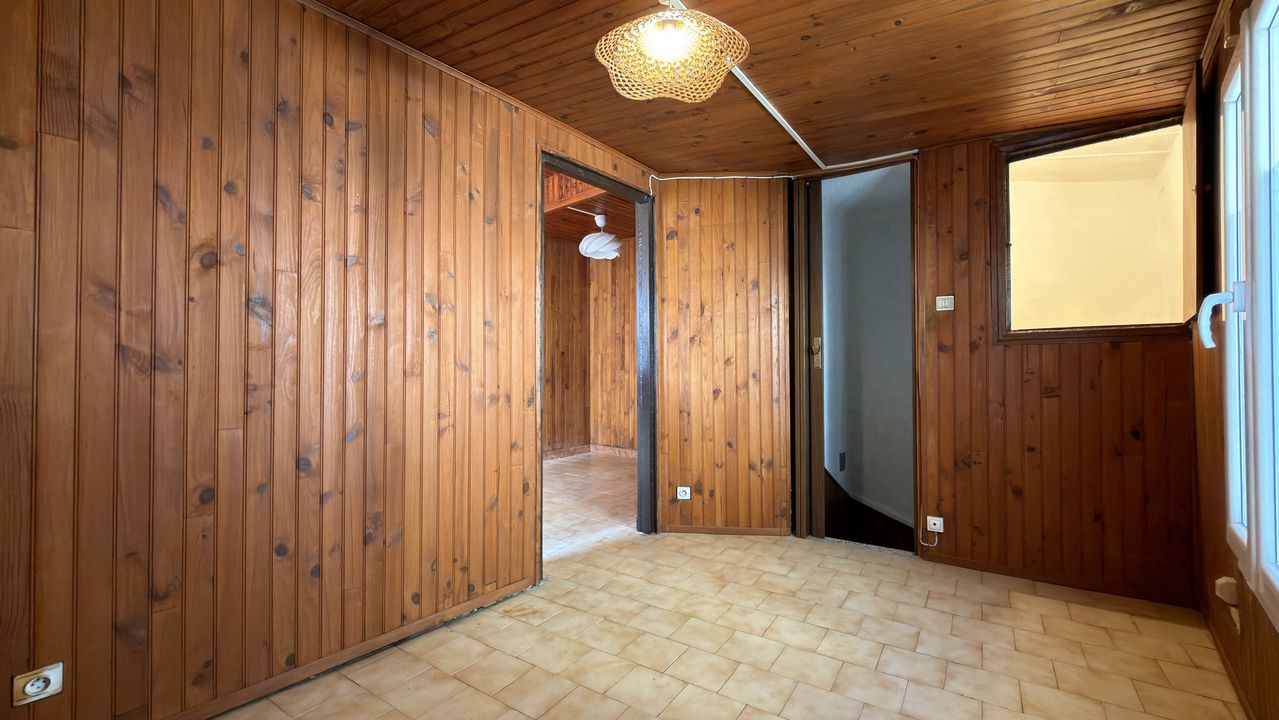 LA PENNE SUR HUVEAUNE, MAISON DE VILLE EN DUPLEX DE TYPE 2/3 - Photo 5