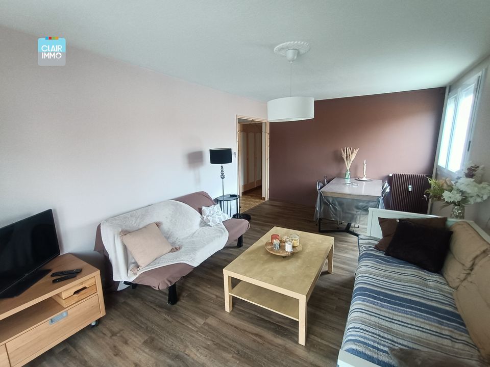 A MACON EN BOURGOGNE BEL APPARTEMENT 3 PIECES DE 84 M² AVEC - Photo 2