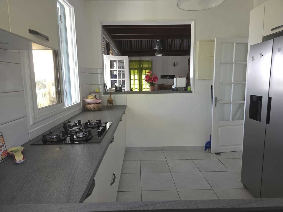 Opportunité rare à Saint-François ! Maison avec 2 logements - Photo 3