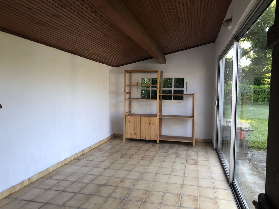 BELLE LONGERE ET SON GRAND TERRAIN AVEC GARAGE - Photo 4