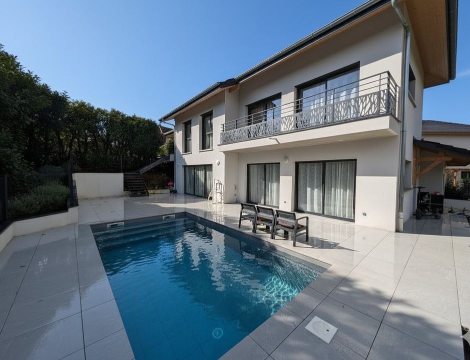 MAISON RECENTE AVEC GARAGE - PISCINE -  TERRAIN ET UN - Photo 4
