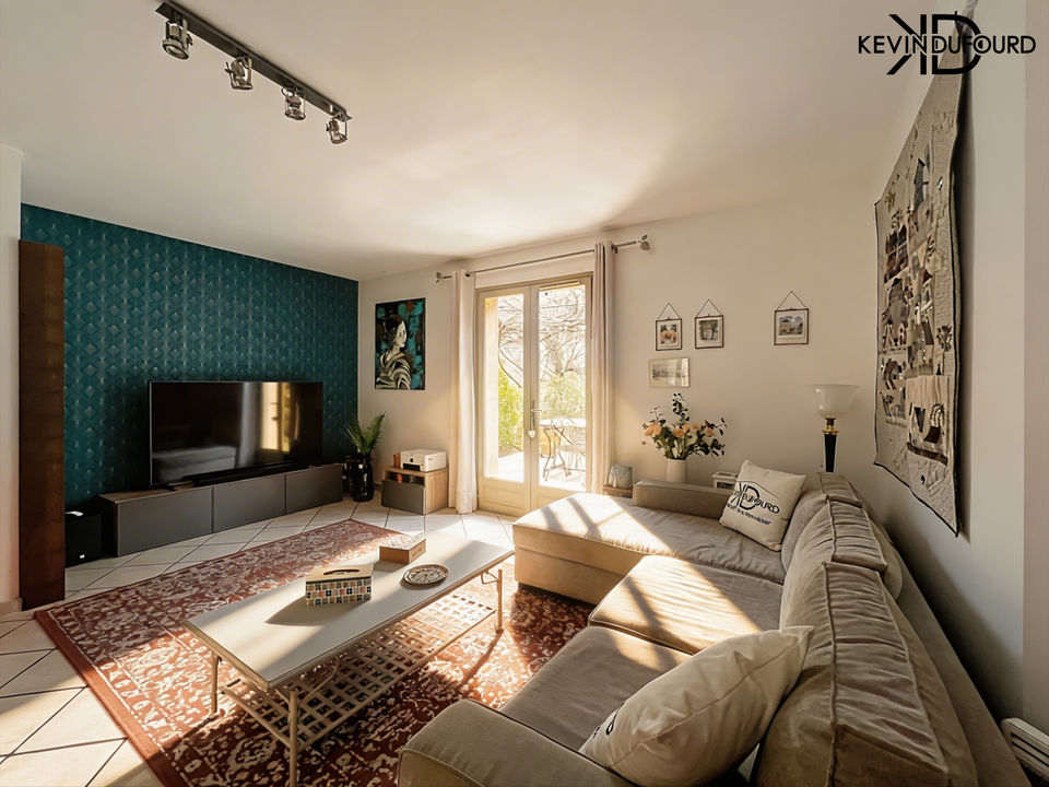 Maison de 140 m² sur un terrain de 1 350 m² à THUEYTS - Photo 5