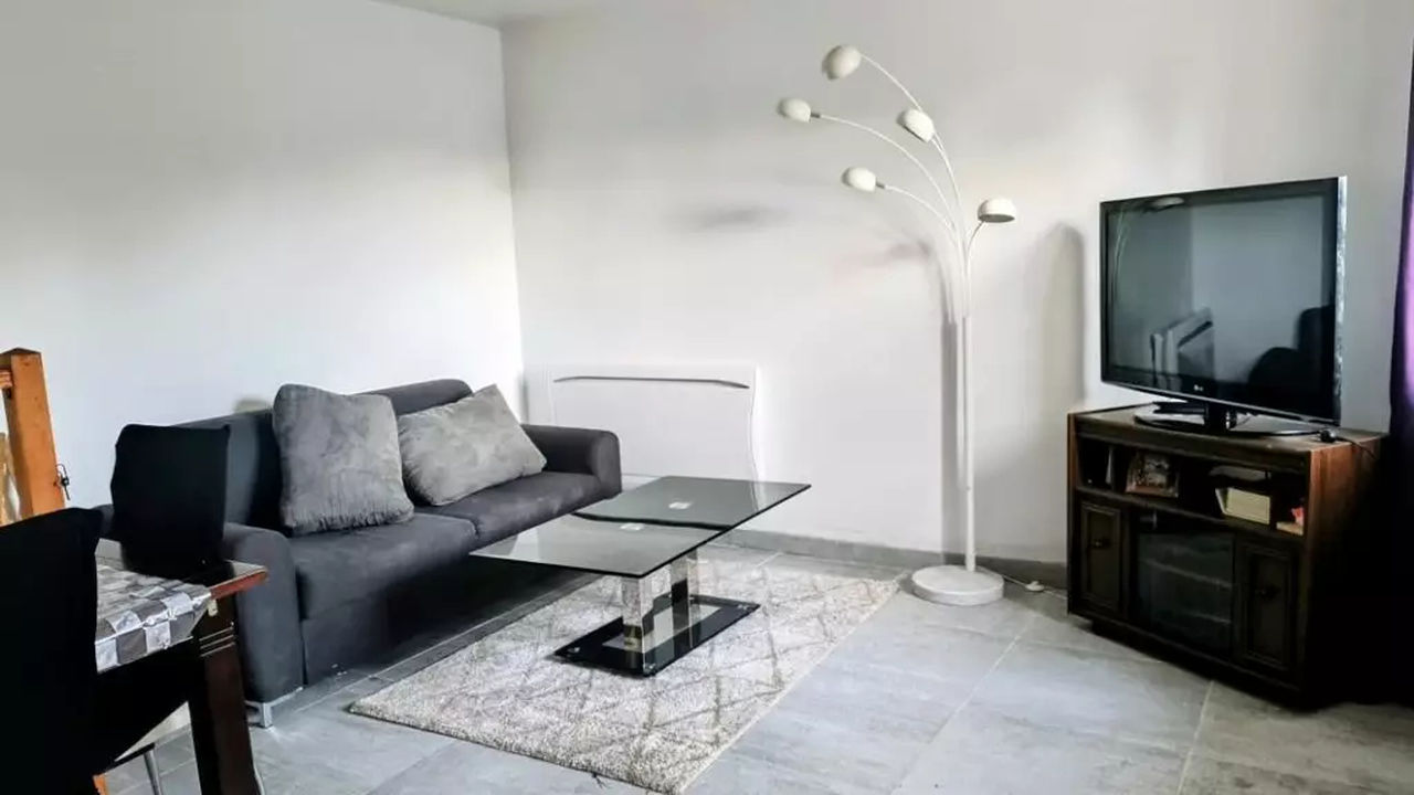 Maison Familiale Non Mitoyenne  110 m²  et Jardin avec - Photo 3