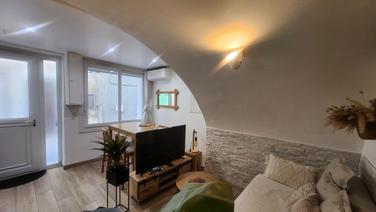 BEL APPARTEMENT T2 CENTRE PORT-VIEUX - Photo 2