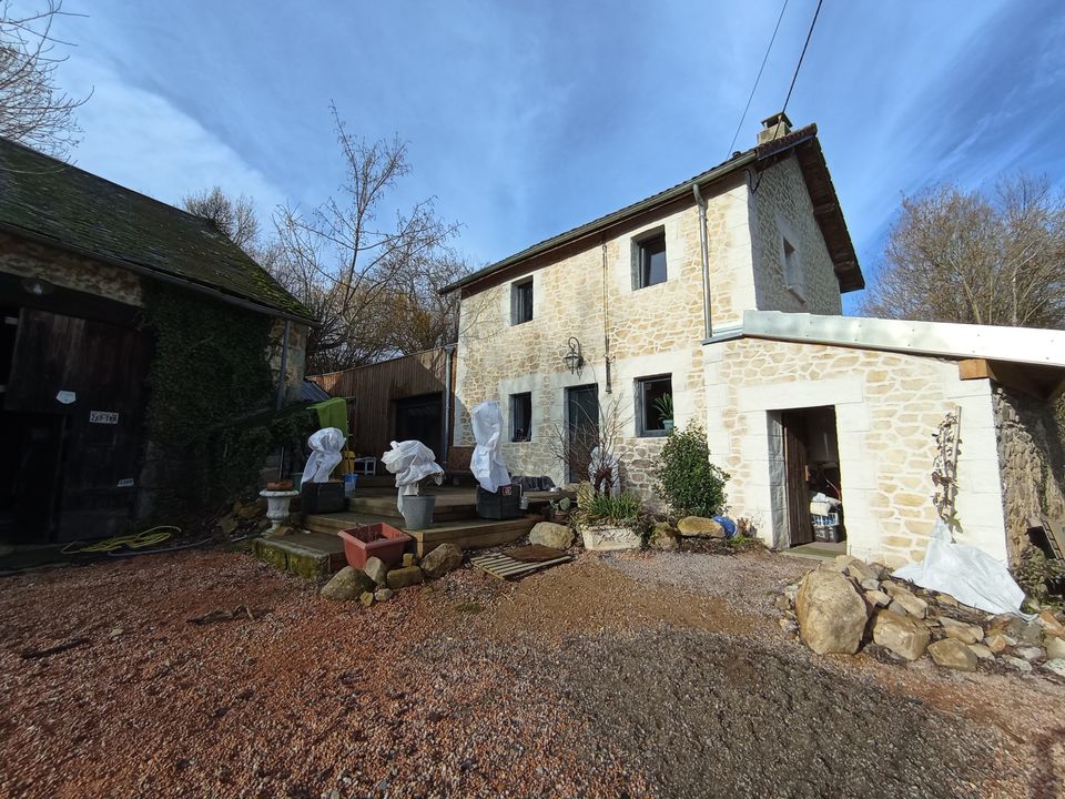 Maison de campagne et sa grange - Photo 3