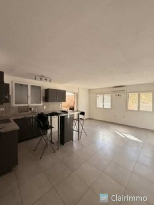 A VENDRE APPARTEMENT RDC DE 80 M2 AVEC PISCINE PRIVEE - Photo 2