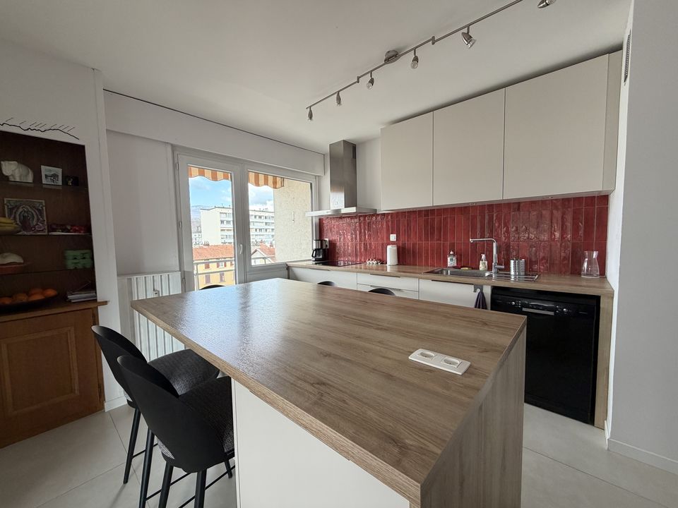 Spacieux appartement T6 de 135m2 - Triple expositions - Cave - Photo 3