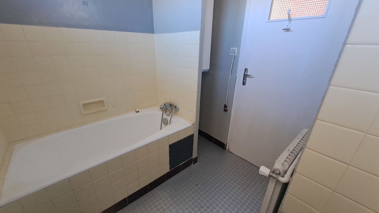 Appartement T3 avec cave - Photo 5