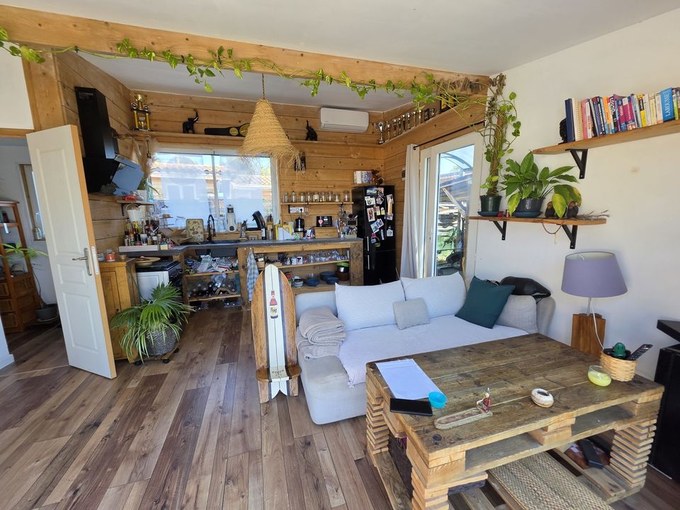 CHALET ENTIREMENT RENOVE AVEC TERRASSE - Photo 2