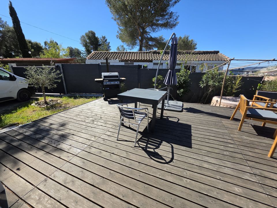 CHALET ENTIREMENT RENOVE AVEC TERRASSE - Photo 5