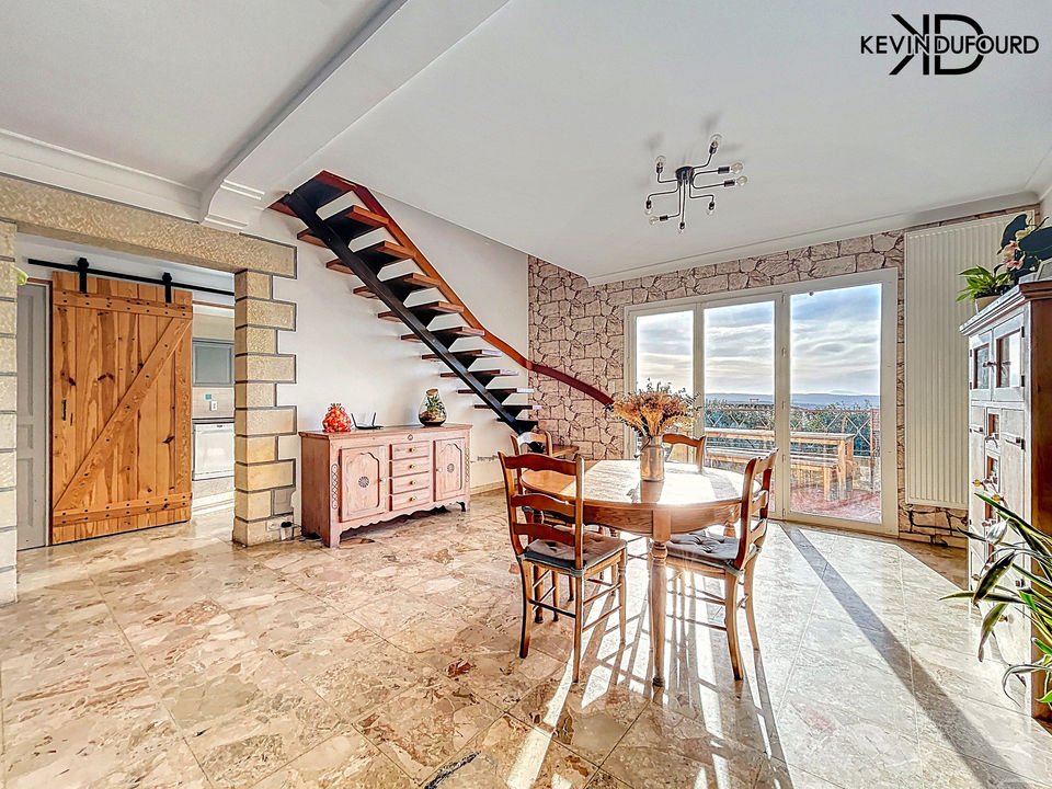 Maison de 175m² sur un terrain de 1200m² à AUBENAS - Photo 3