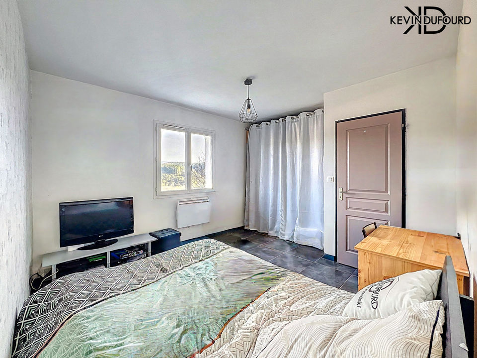 Maison de 110 m² avec un terrain de 220 m² - MERCUER - Photo 5