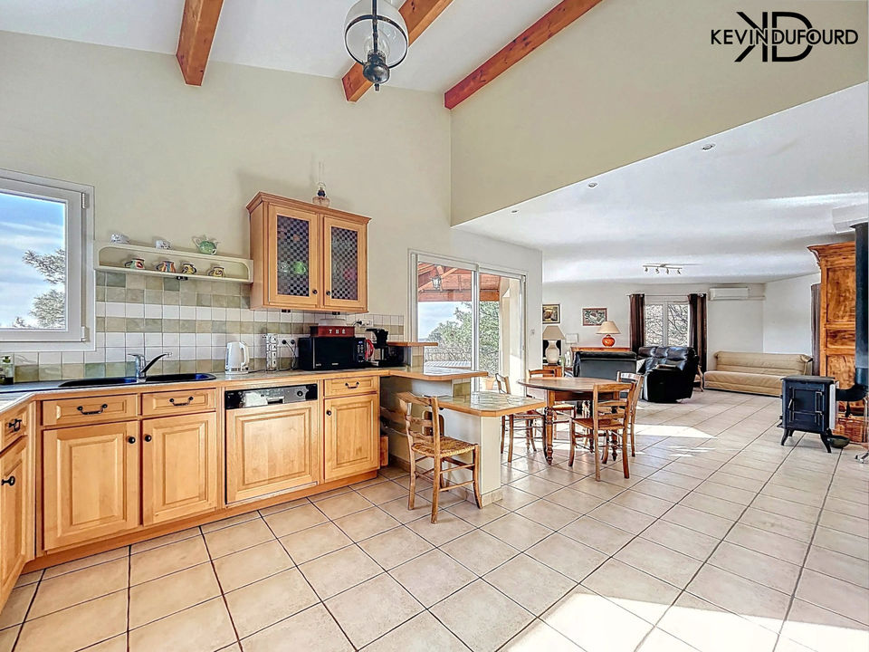 Maison de 115 m² sur un terrain de 660 m² à AUBENAS - Photo 5