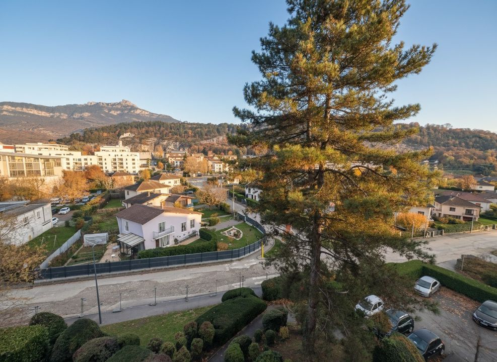 Appartement T4 80 m² - Dernier étage /  Vue montagne - Photo 2