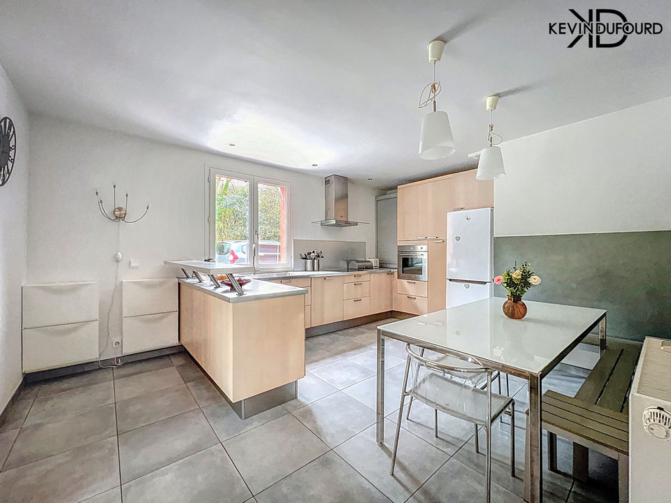 MAISON de 200M² sur un terrain de 4000m² à ST ETIENNE DE - Photo 4