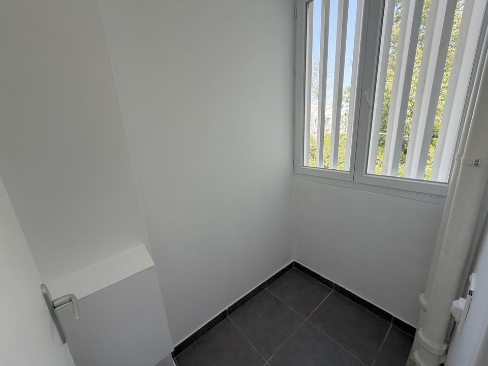 APPARTEMENT T3 DE 65m² / BALCON / CAVE / PISCINE / TENNIS - Photo 5