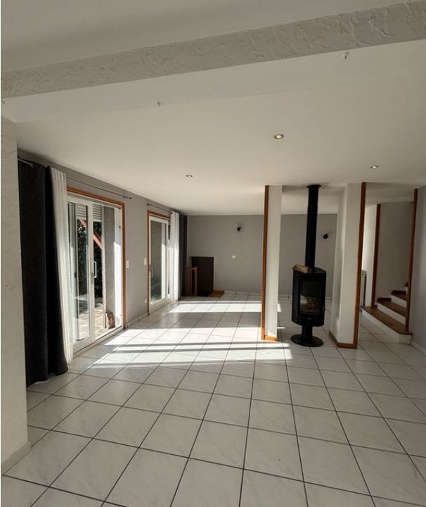 Maison familiale avec beau jardin - Photo 3