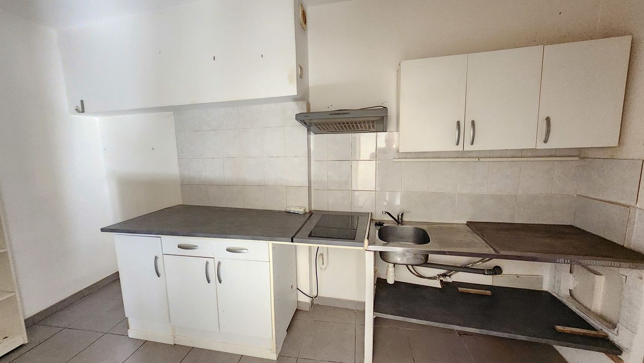 APPARTEMENT T2 CENTRE PORT-VIEUX - Photo 5