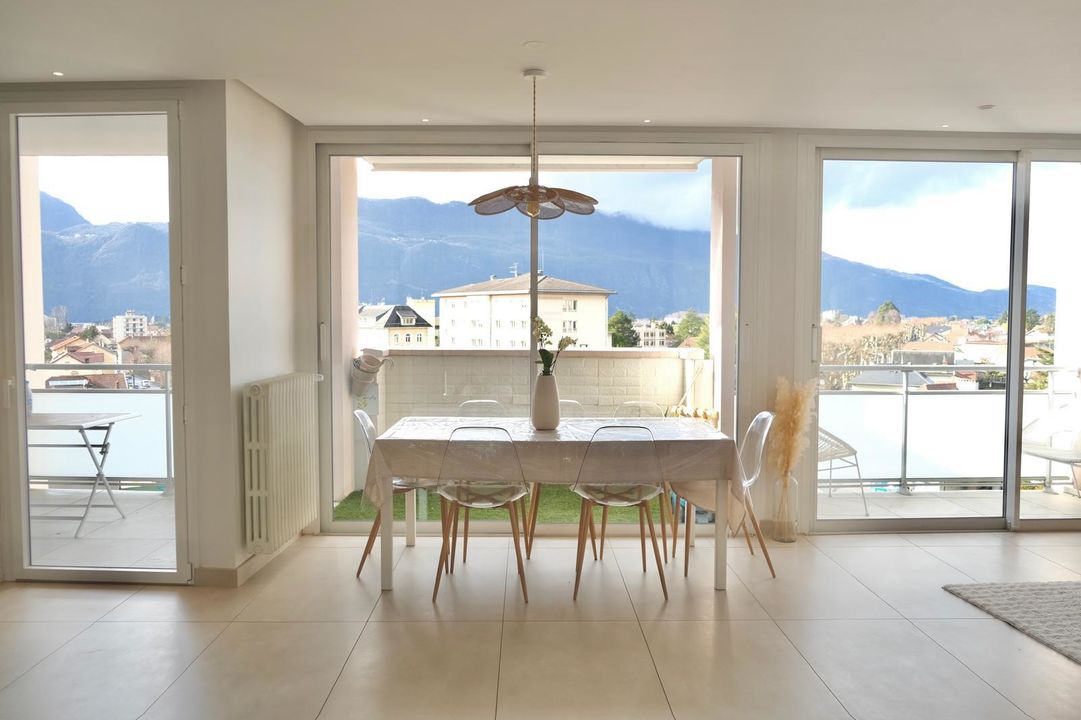 Appartement à vendre, 5 pièces, 95 m², Aix Les Bains