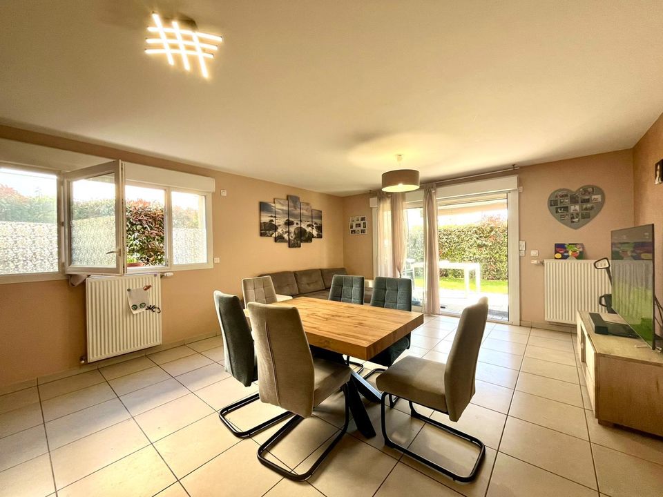 RARE A LA VENTE : CRANVES SALES APPARTEMENT TYPE 4 - Photo 2