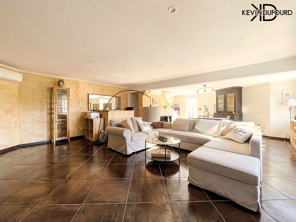 Maison de 90 m² sur un terrain de 690 m²  à UCEL - Photo 4