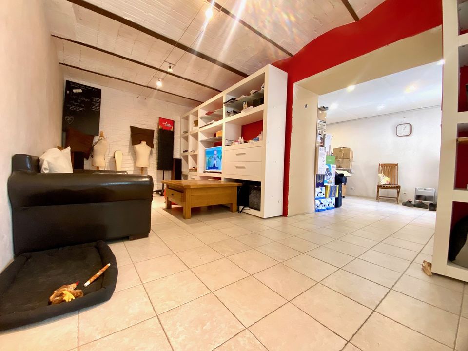 MAISON T4 115m² / TERRASSE 136m2 / LES XAVIERS CHATEAU GOMBERT - Photo 2
