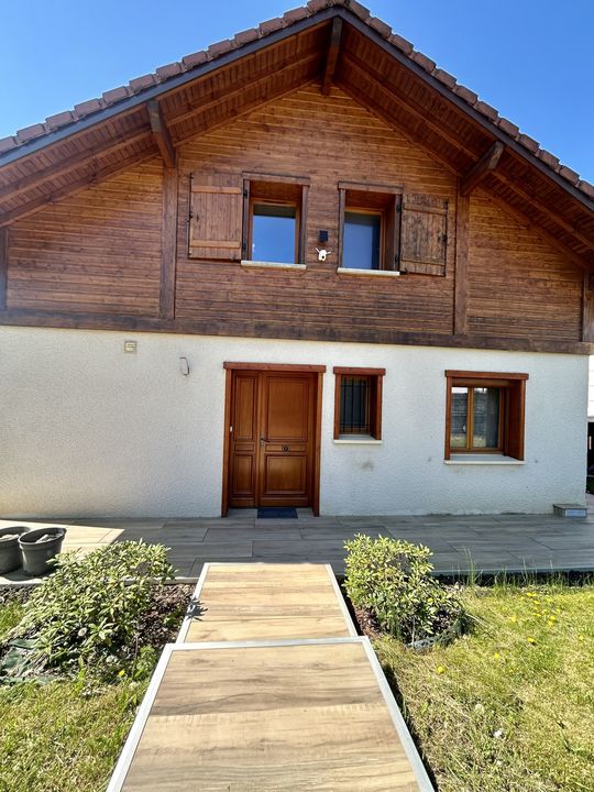 VIUZ EN SALLAZ  Maison individuel  4 chambres - 800 m² terrain - Photo 2