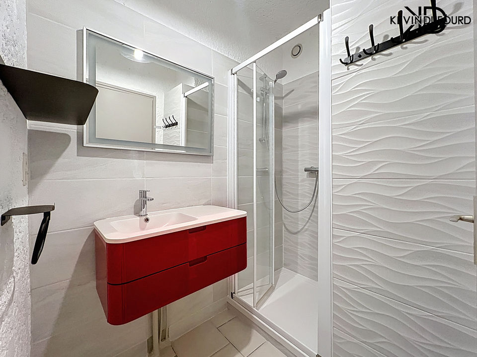 Appartement 55 m² à AUBENAS - Photo 5