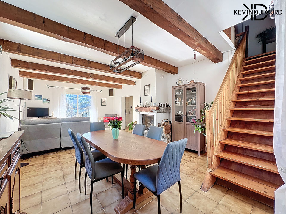 Maison de 135m² sur un terrain de 1700m² à JAUJAC - Photo 4