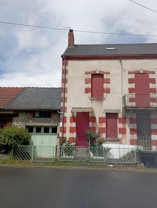 Grande maison familiale avec garage - Photo 2