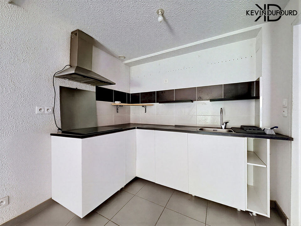Maison de 110 m² sur un terrain de 100 m² à AUBENAS - Photo 3