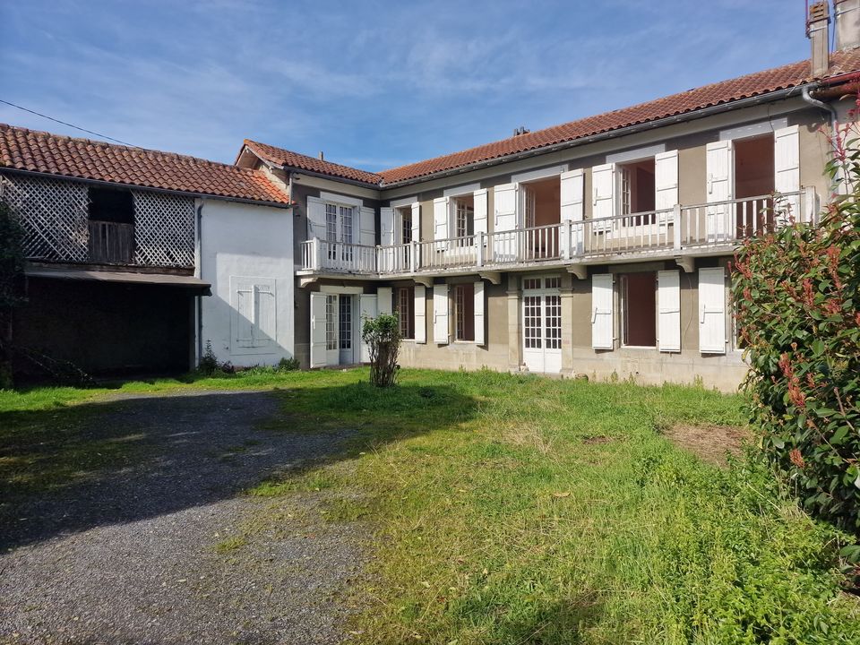 Maison à vendre, 6 pièces, 180 m², Vic En Bigorre