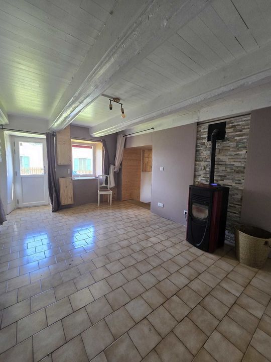 Élégante maison familiale de 167 m² avec jardin et garage - Photo 4