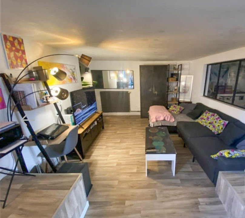 LOFT - Photo 5