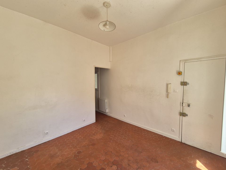 APPARTEMENTDE 18m²  AVEC POTENTIEL - Photo 3