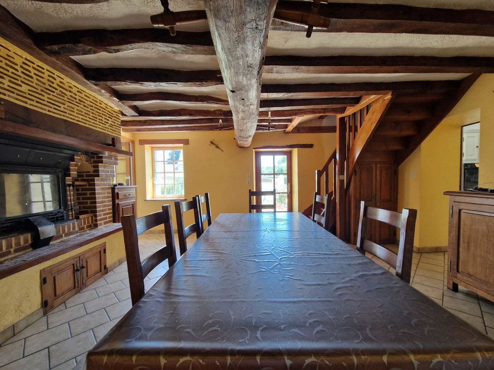 Maison de caractère avec beau terrain à 5 minutes de - Photo 2