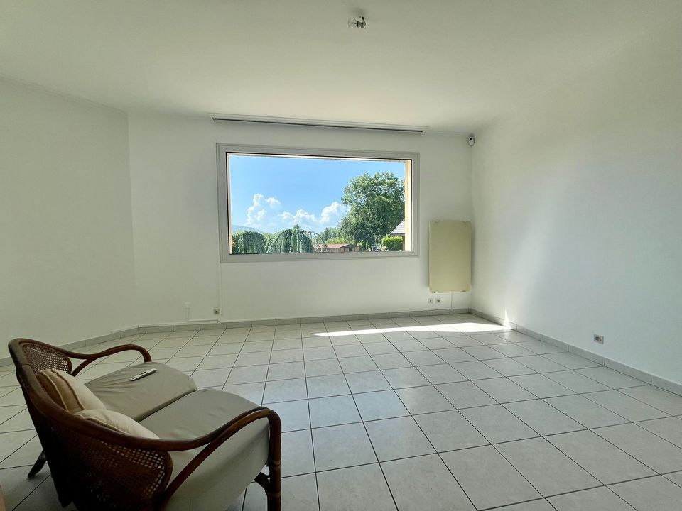 COUP DE COEUR ASSUREE  Maison d'architecte avec 4 chambres  sur - Photo 2