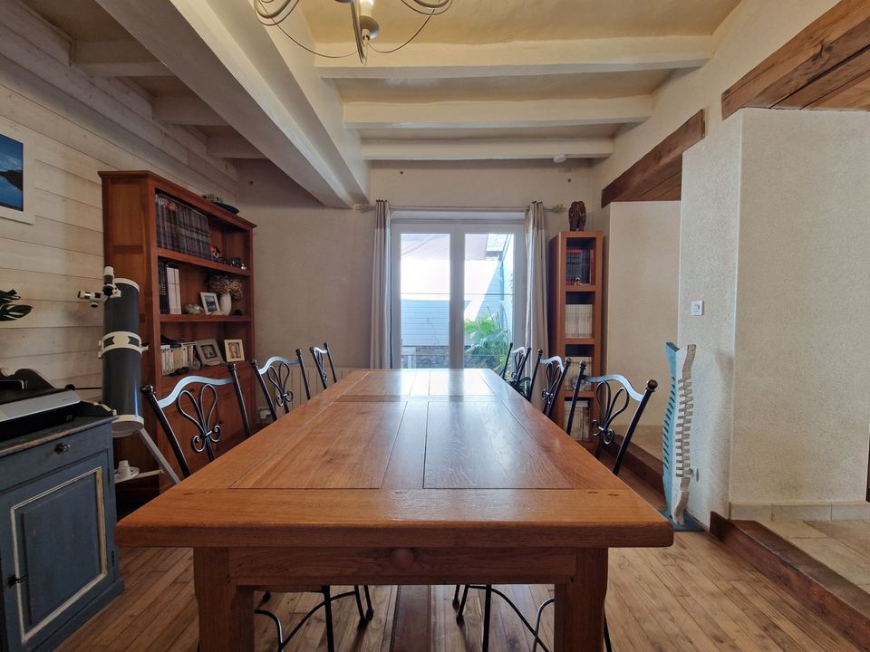 Maison de bourg rénovée avec extérieur - Photo 3
