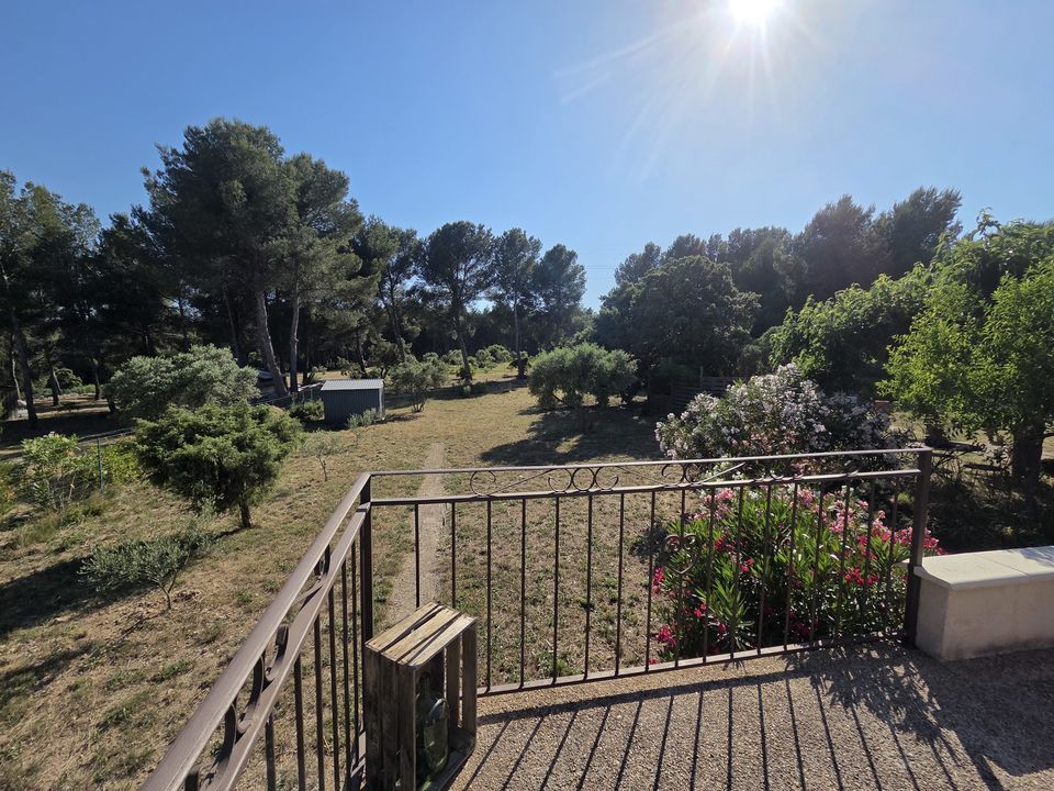 Superbe maison T6 de plain-pied de 140 m² sur plus de 3 500 - Photo 5