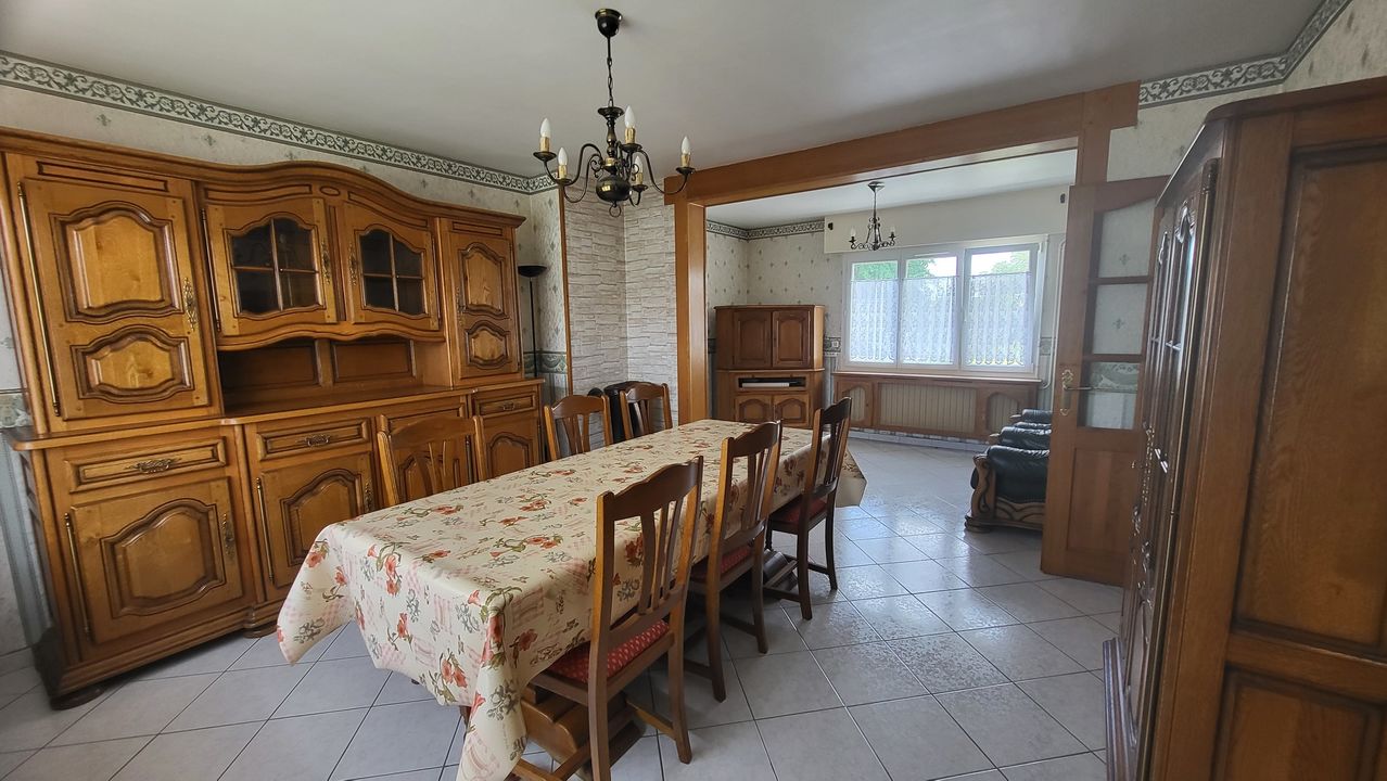 Maison 7 pièces 128m² avec garages et jardin - Photo 4