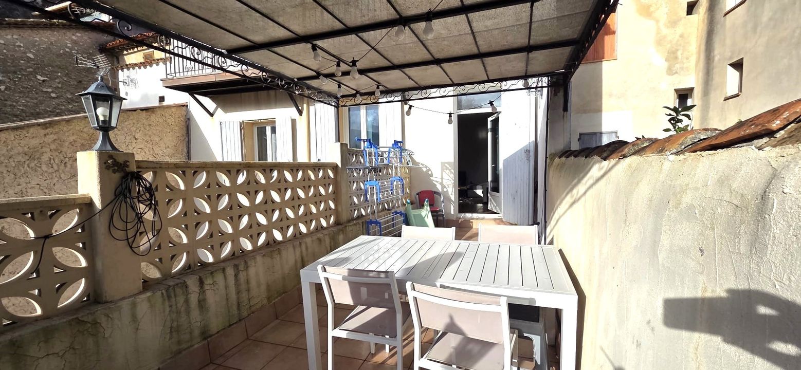 Appartement type 4 de 106 m² avec grande terrasse - Photo 2