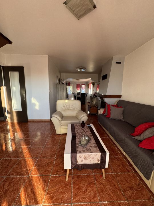 MAISON FAMILIALE DE 127 m2 SUR SOUS SOL TOTAL - Photo 2