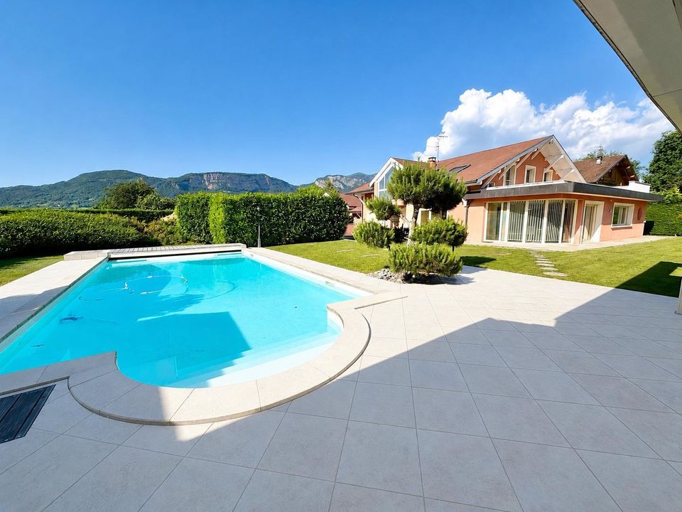 Maison à vendre, 10 pièces, 249 m², La Roche Sur Foron