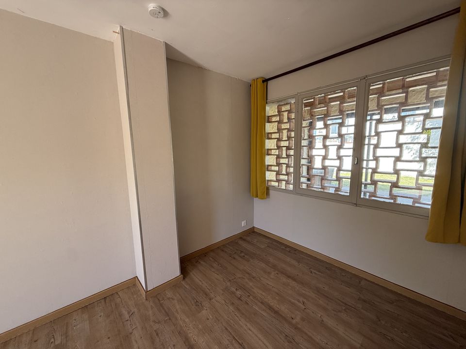 Fos-sur-Mer : Maison T4 à louer - Photo 5