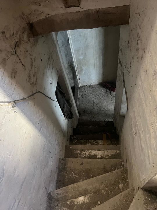 Maison a renover au centre du charmant village de PAVANT - Photo 5