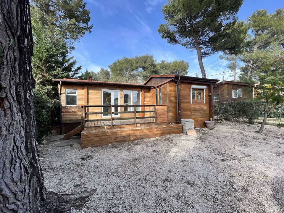Mobil-home et chalet sur terrain de loisir au Castellet - Photo 2