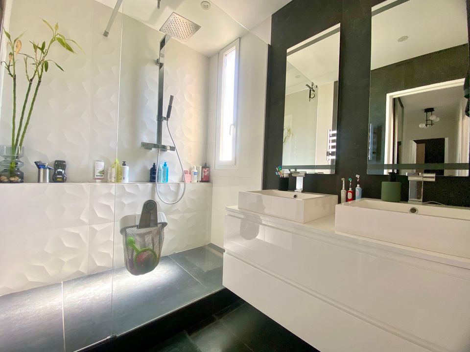 APPARTEMENT T4 / BALCON / PARKING / BATARELLE BASSE - Photo 5