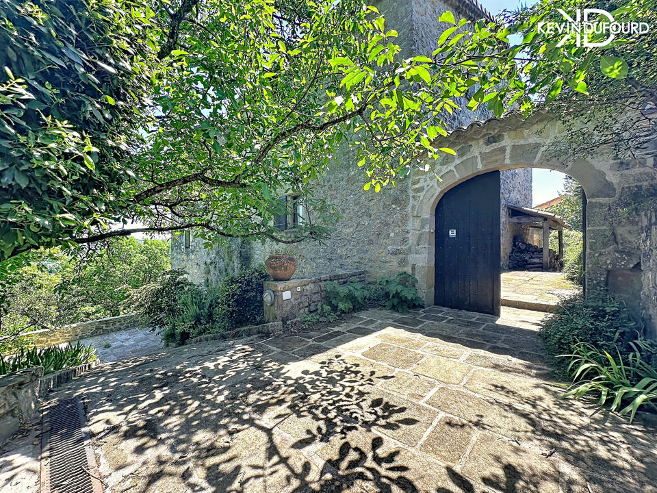 Mas de 225m² sur un terrain de 1Ha à AUBENAS - Photo 2